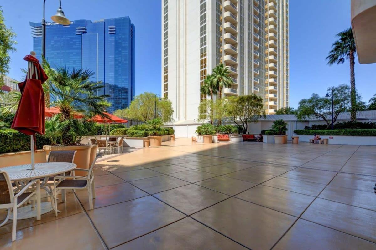 Signature 2Br3Ba Balcony Combo Units 20-618 And 20 Лас Вегас Екстериор снимка